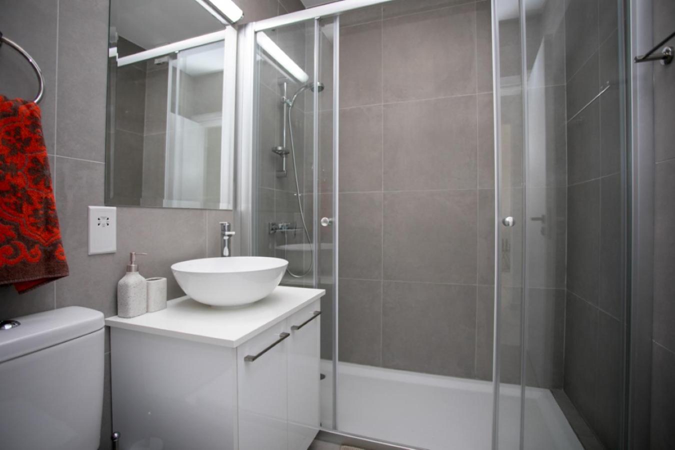 Eden-perfect Location, Sea View, Stylish Διαμέρισμα